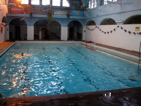Ośrodek Sportu i Rekreacji Kryta Pływalnia w Prudniku